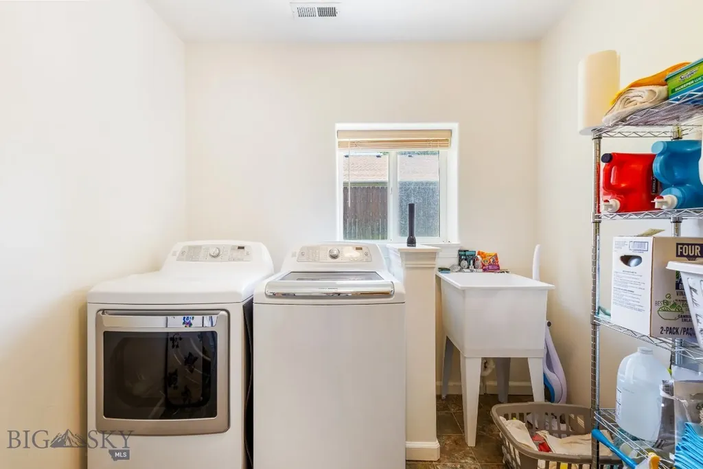 71 Leep Lane Belgrade MT 59714