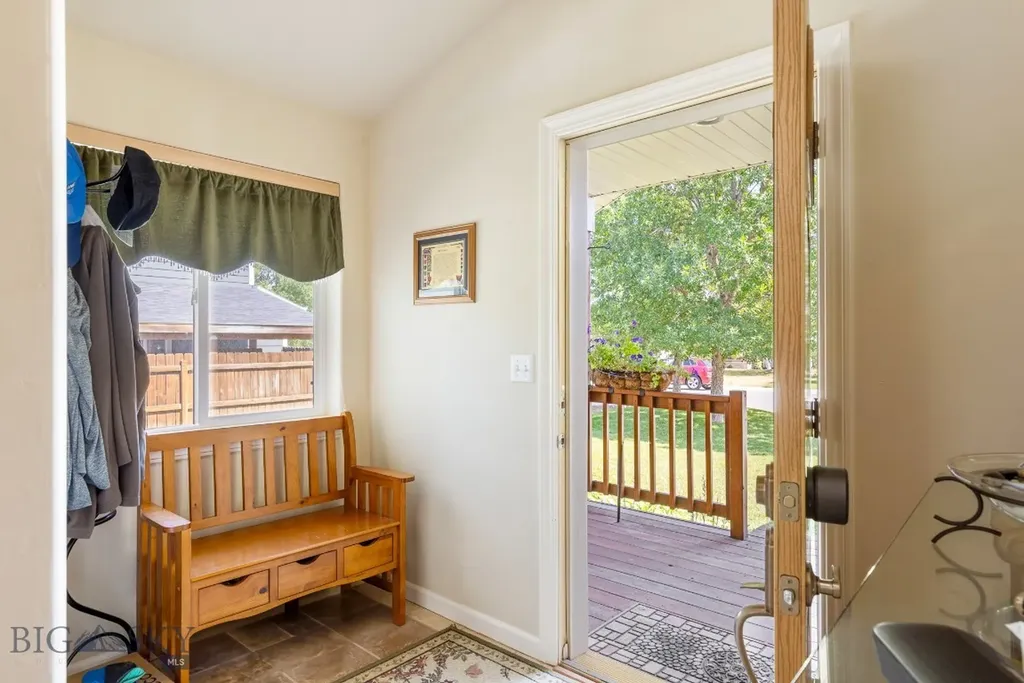 71 Leep Lane Belgrade MT 59714