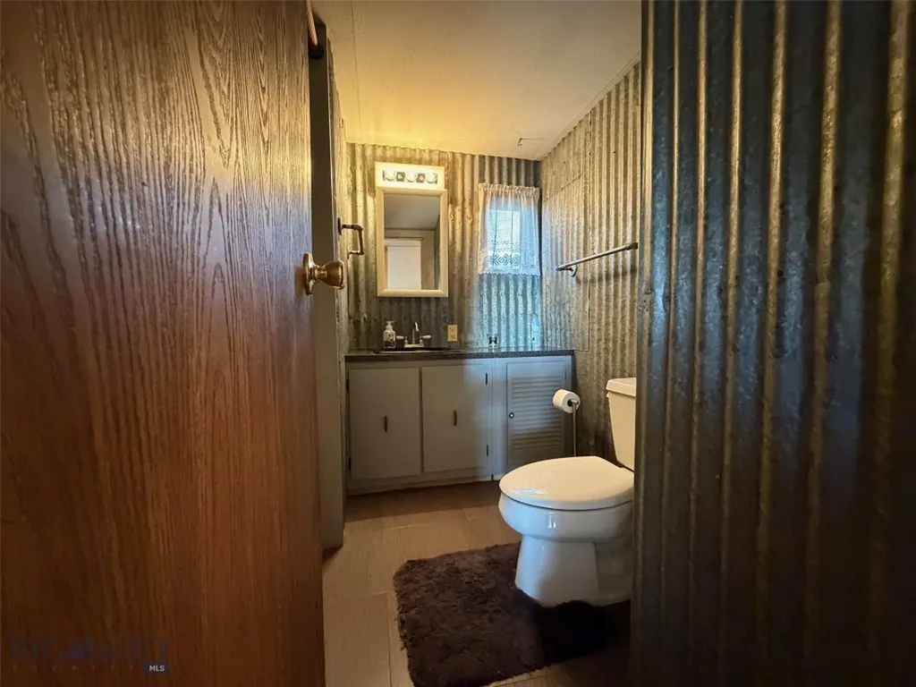 528 W Hugel Ennis MT 59729