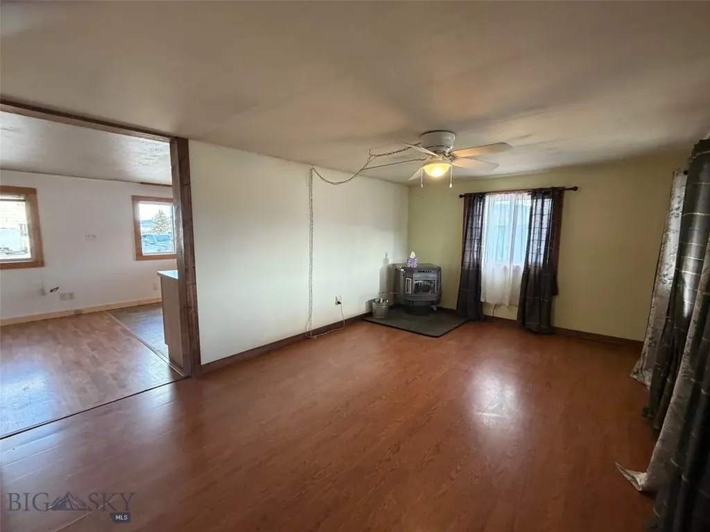 528 W Hugel Ennis MT 59729