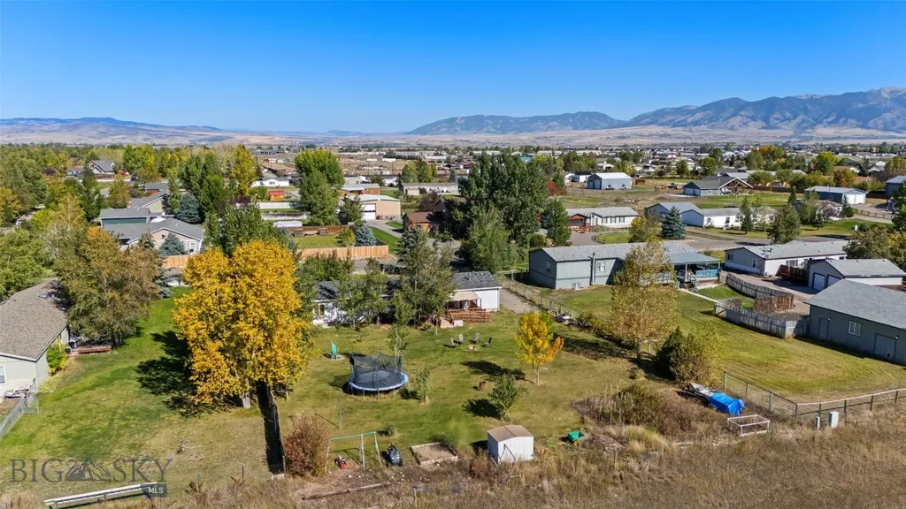 378 Hereford Belgrade MT 59714