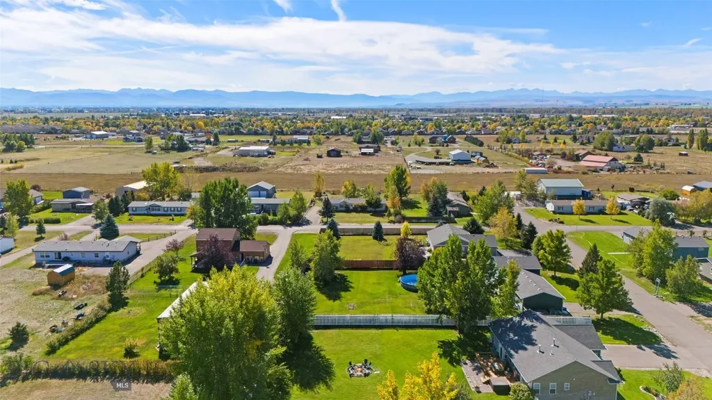 378 Hereford Belgrade MT 59714