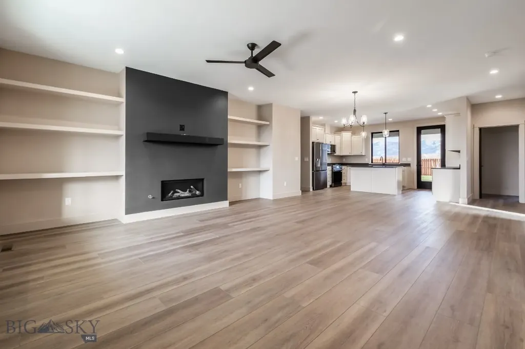 2215 Oriole Drive Belgrade MT 59714