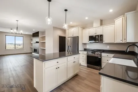 2215 Oriole Drive Belgrade MT 59714
