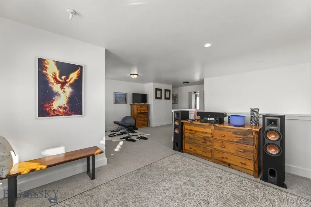 1202 Sweetgrass Lane Livingston MT 59047