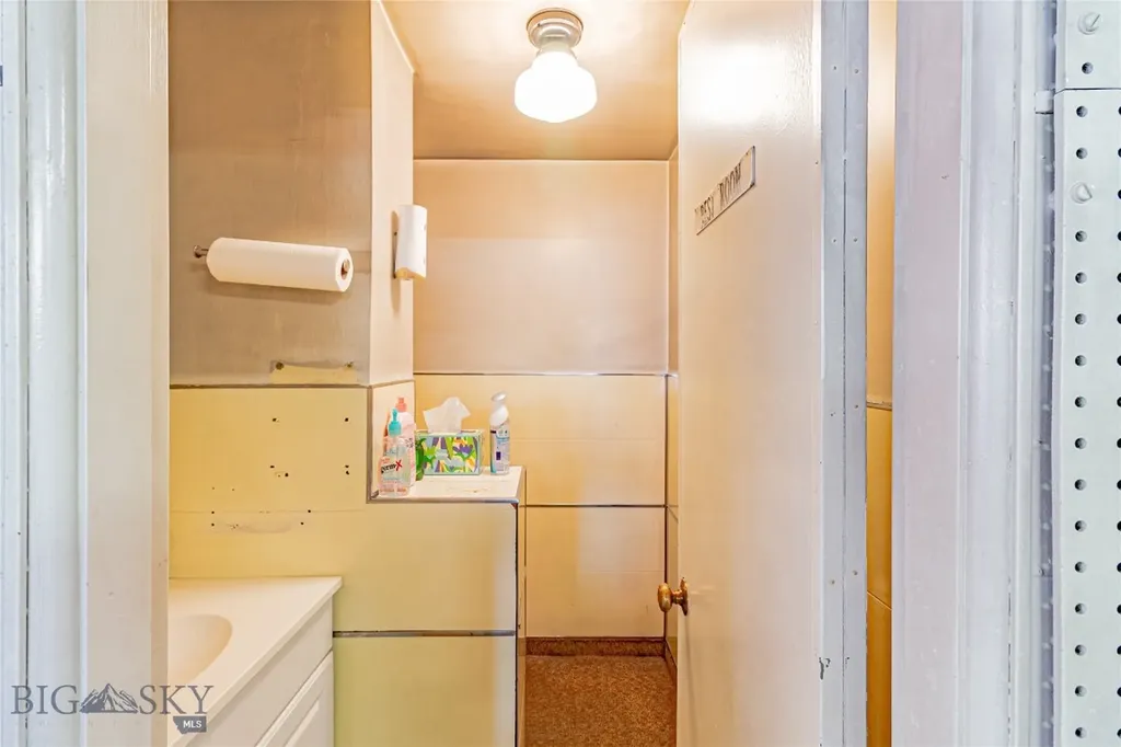 14 S Montana Street Butte MT 59701