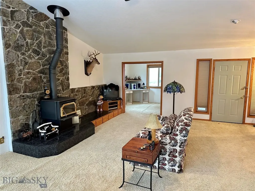 22932 Love Drive Bigfork MT 59911