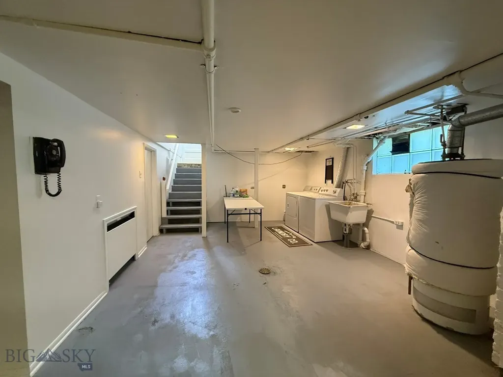 2821 Edwards Butte MT 59701