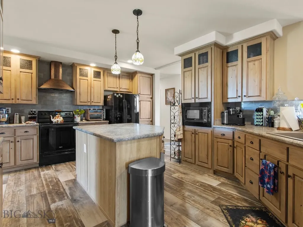 8 Duke Drive Harrison MT 59735