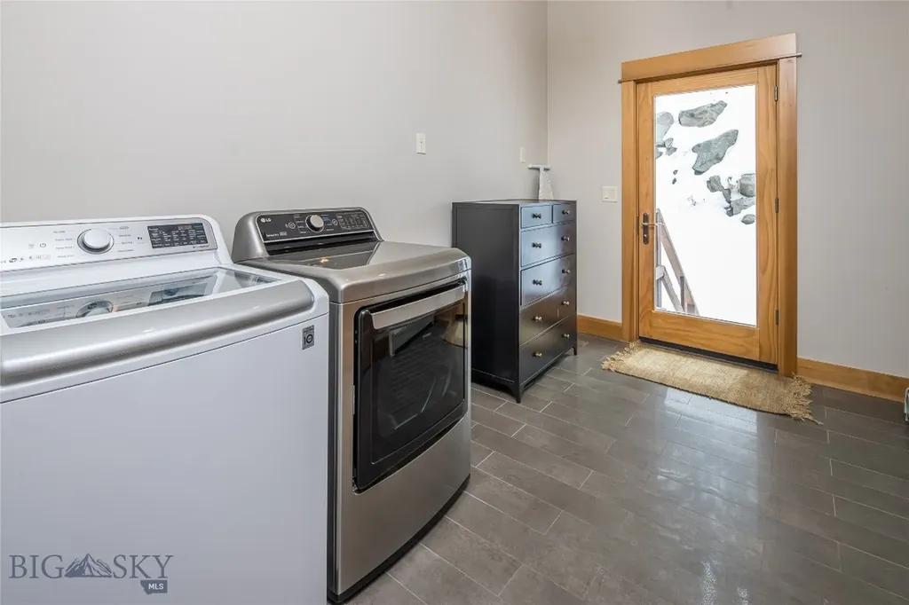 21 Black Eagle Road Big Sky MT 59716