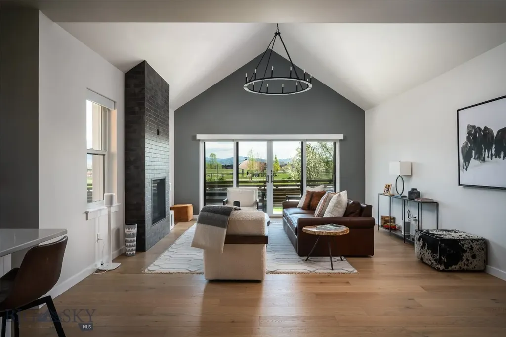 1698 Ryun Sun Way Bozeman MT 59718