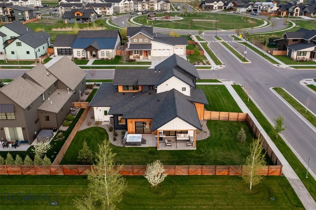 1698 Ryun Sun Way Bozeman MT 59718