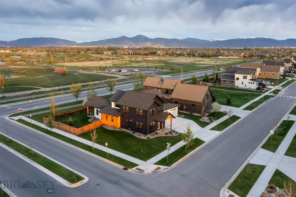1698 Ryun Sun Way Bozeman MT 59718