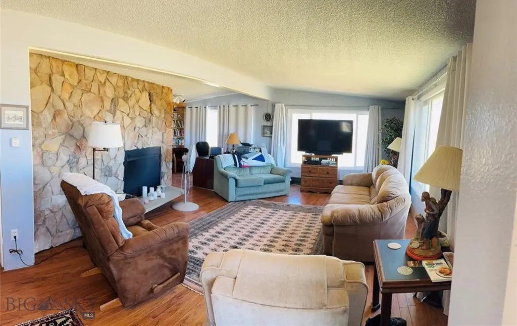 3754 Crackerville Road Anaconda MT 59711