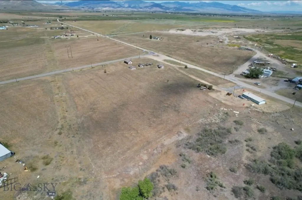 3754 Crackerville Road Anaconda MT 59711