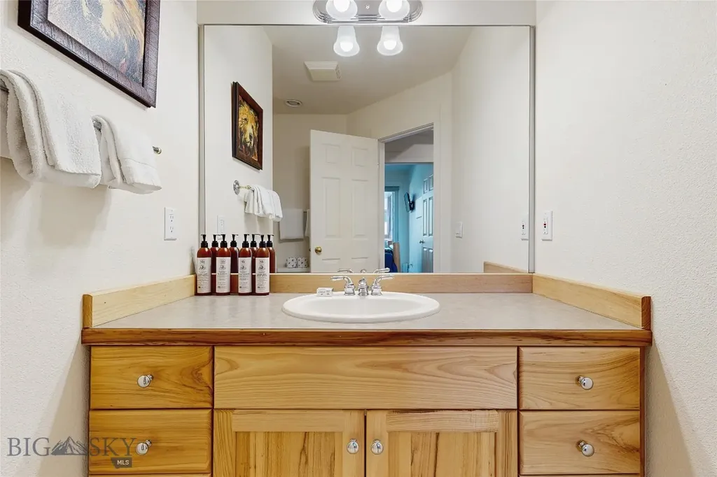 6 Saddle Ridge Road Big Sky MT 59716