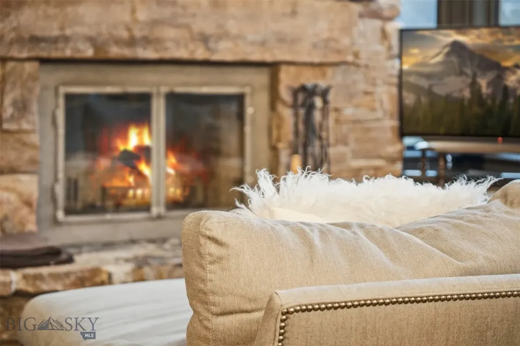 2 Highpoint Drive Big Sky MT 59716