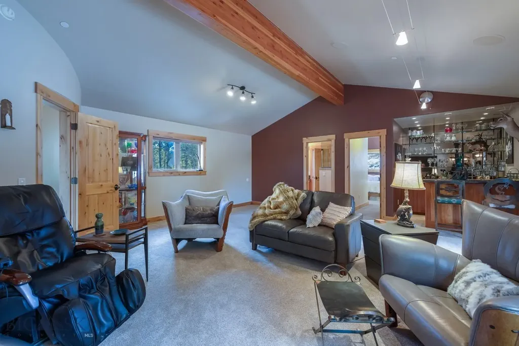 81 Steamboat Trail Gallatin Gateway MT 59730