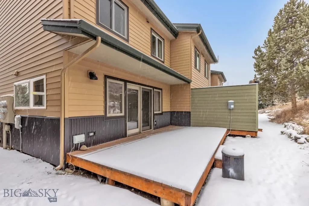 85 Spruce Cone Big Sky MT 59716