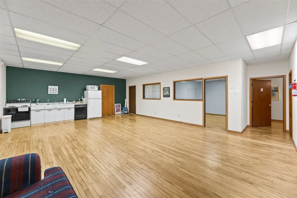 124/126 S 2nd Livingston MT 59047