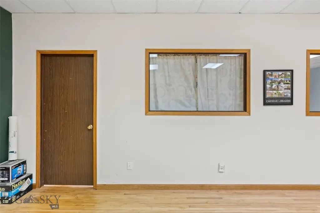 124/126 S 2nd Livingston MT 59047