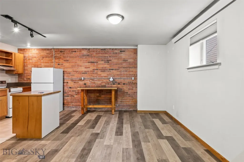 124/126 S 2nd Livingston MT 59047