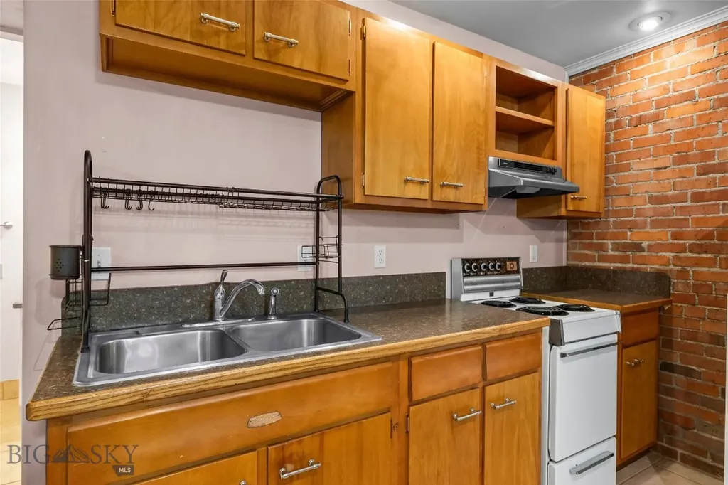 124/126 S 2nd Livingston MT 59047