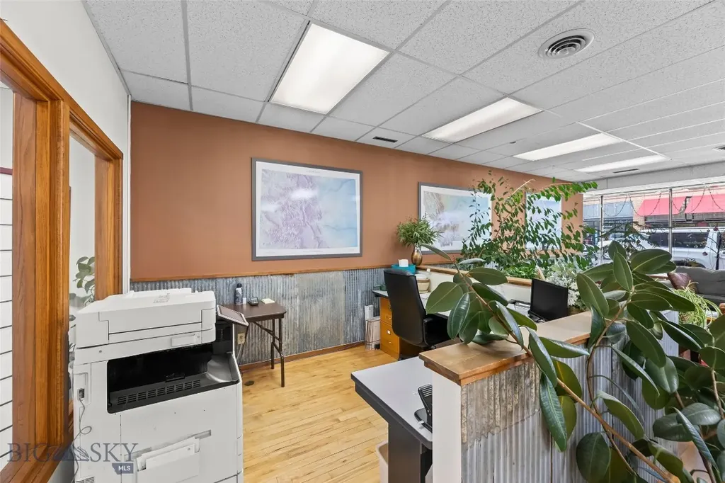 124/126 S 2nd Livingston MT 59047