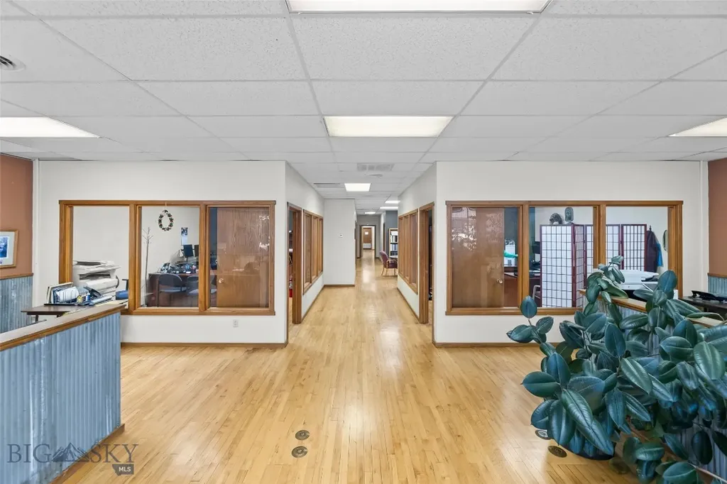 124/126 S 2nd Livingston MT 59047