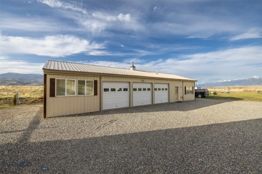682 E River Road Pray MT 59065