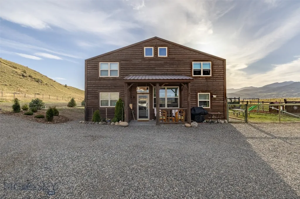 682 E River Road Pray MT 59065