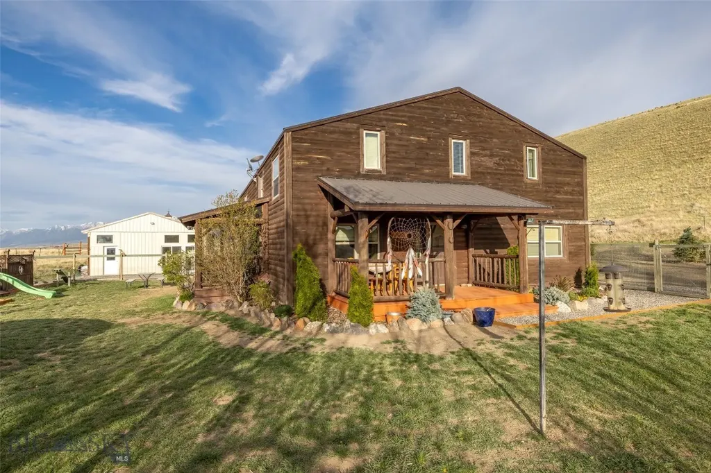 682 E River Road Pray MT 59065