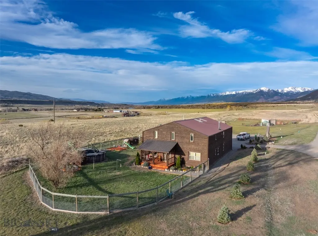682 E River Road Pray MT 59065