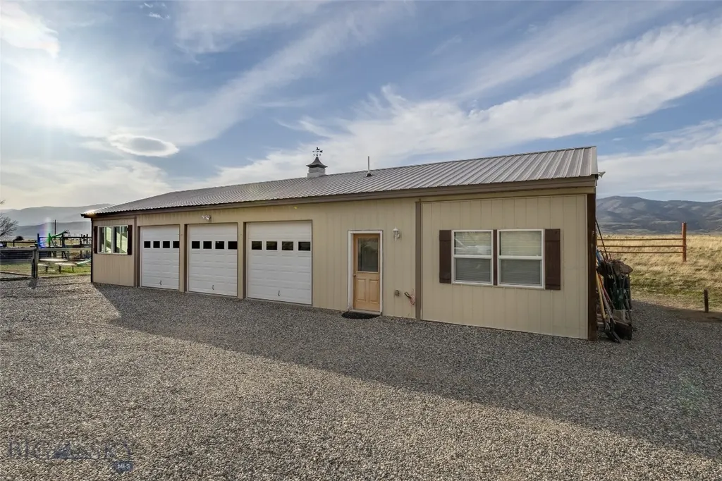 682 E River Road Pray MT 59065
