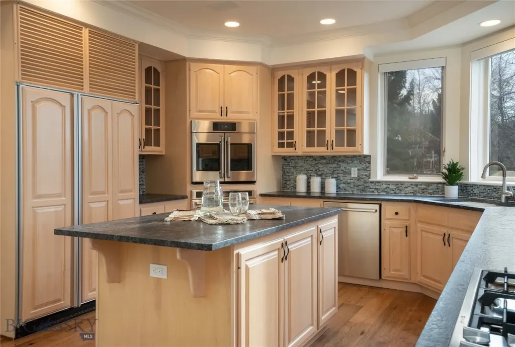 41 Hitching Post Road Bozeman MT 59715