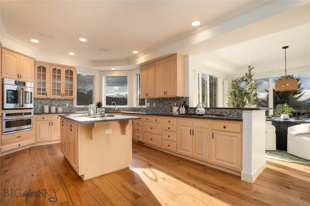 41 Hitching Post Road Bozeman MT 59715