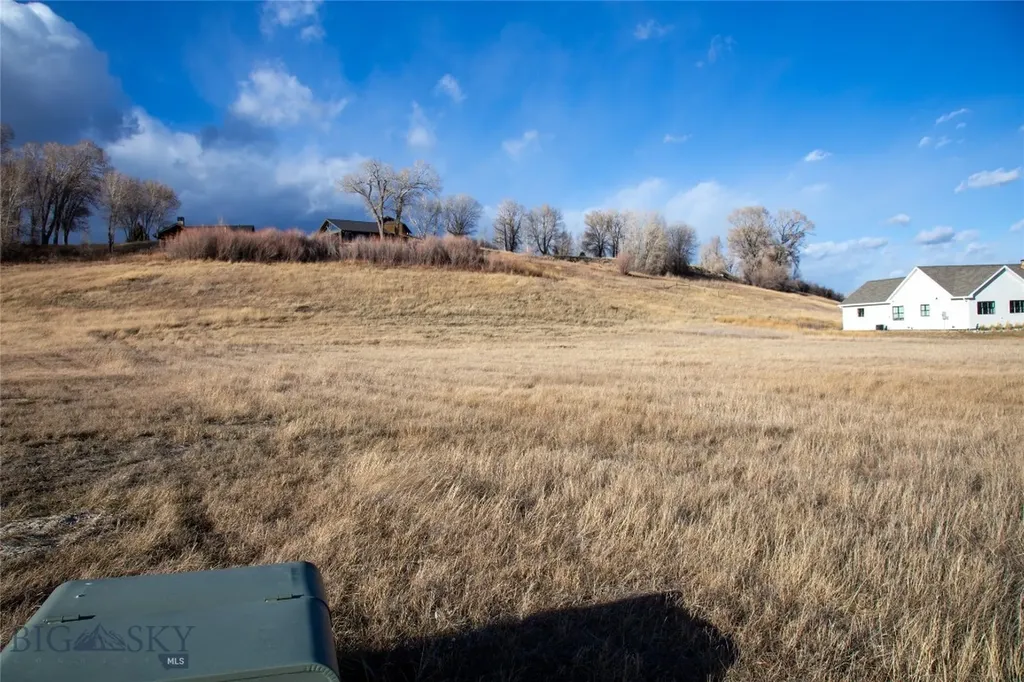 Lot 8 Sky View Ennis MT 59729