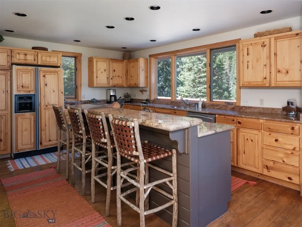 27 Low Dog Road Big Sky MT 59716