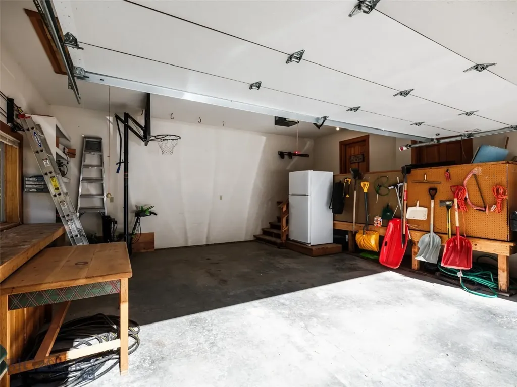27 Low Dog Road Big Sky MT 59716