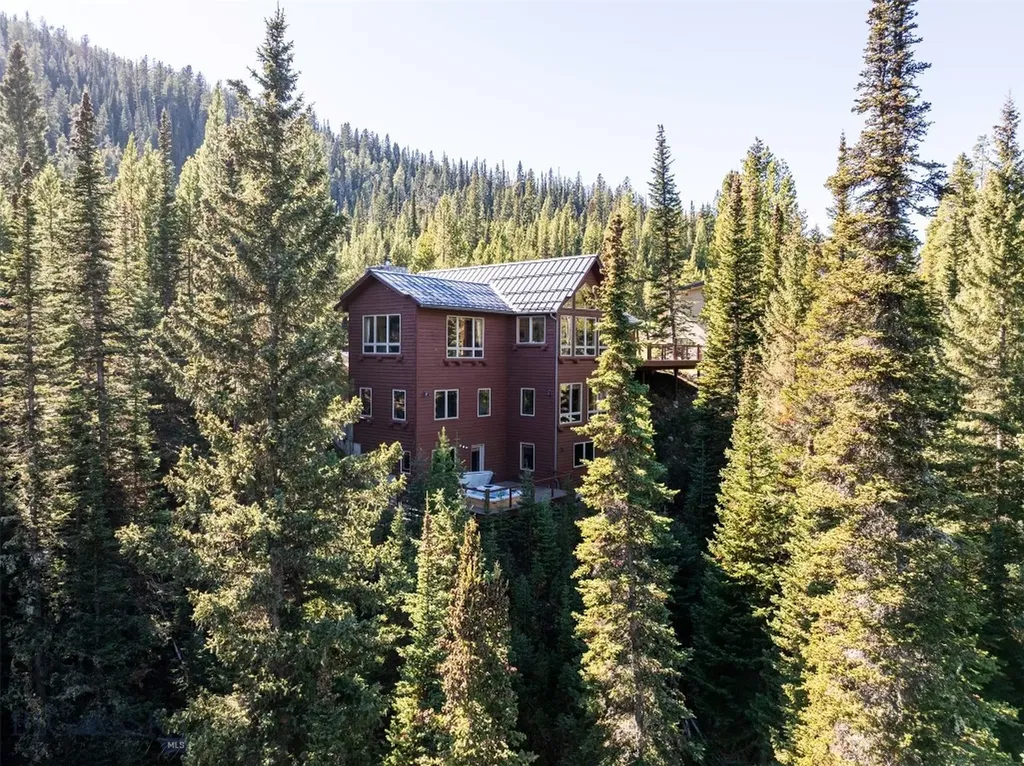 27 Low Dog Road Big Sky MT 59716