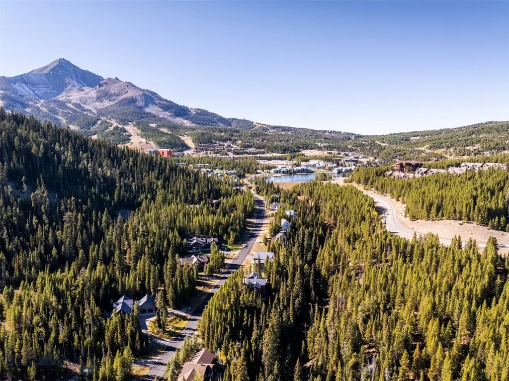 27 Low Dog Road Big Sky MT 59716