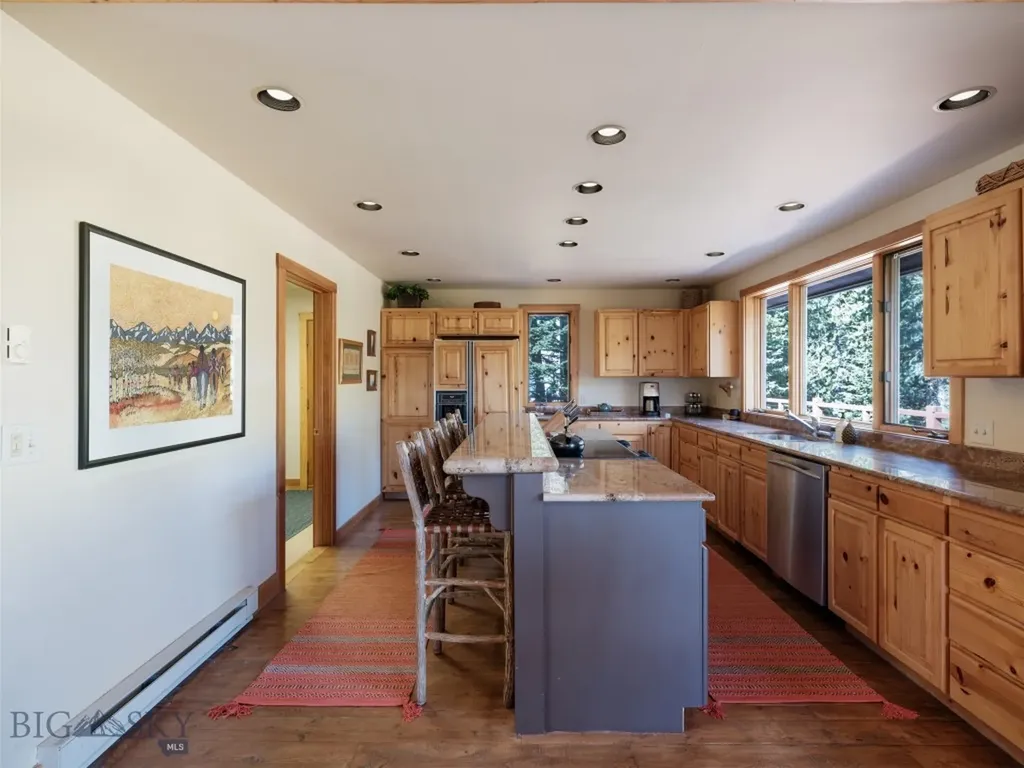 27 Low Dog Road Big Sky MT 59716