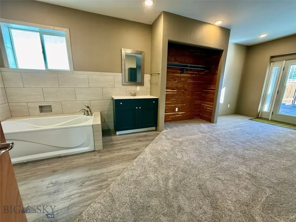 127 Main Street Chester MT 59522