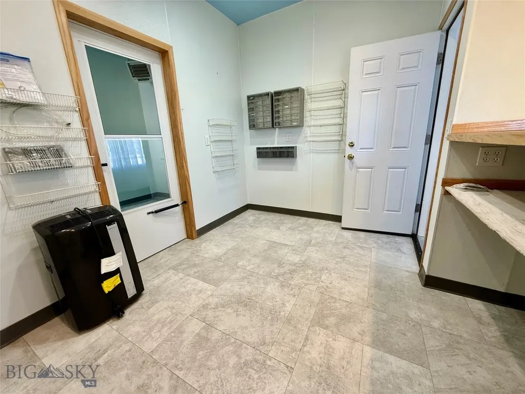 127 Main Street Chester MT 59522