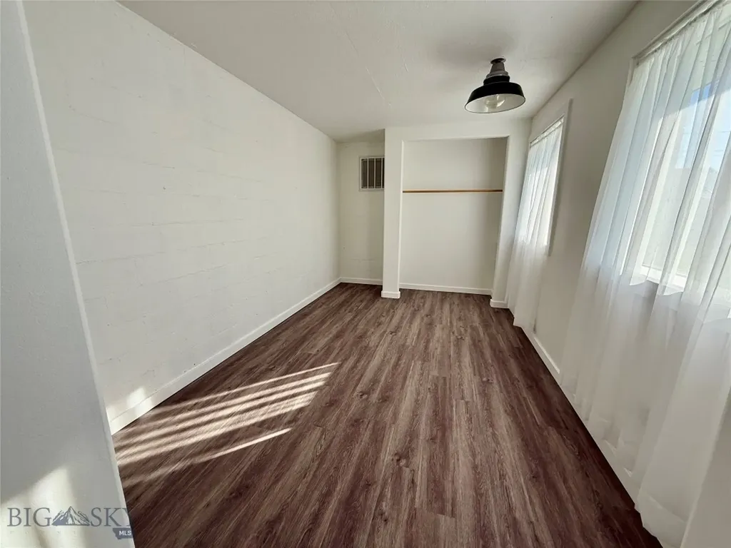 127 Main Street Chester MT 59522