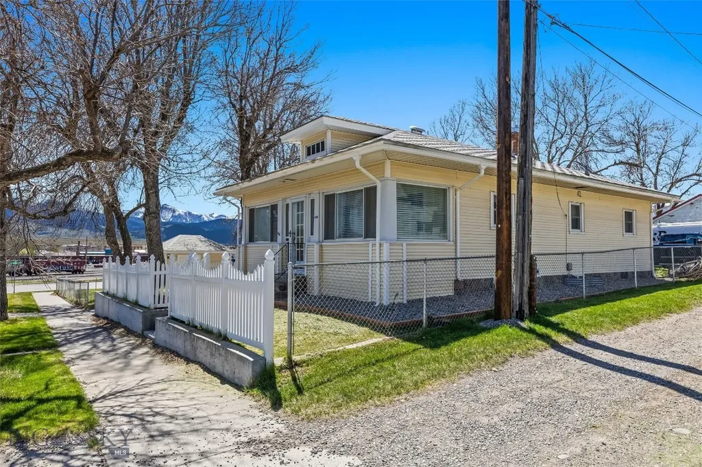 405 N C Street Livingston MT 59047