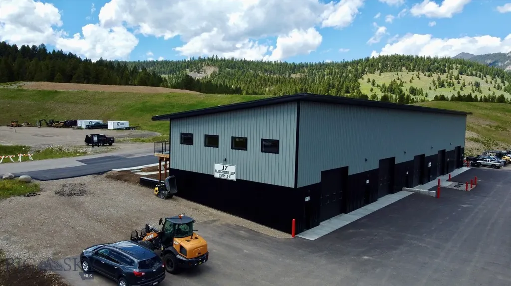 Gallatin Gateway MT 59730