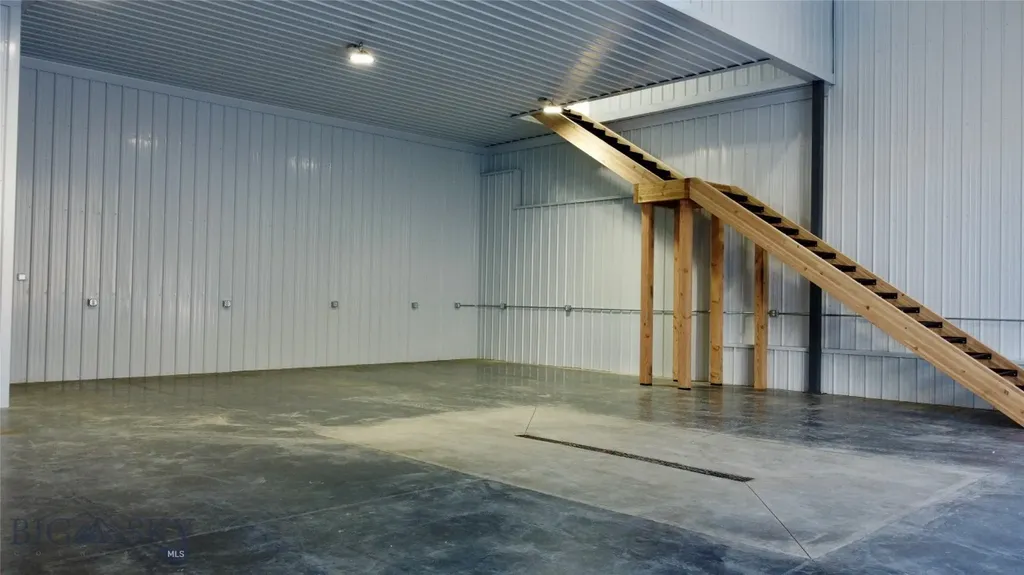 Gallatin Gateway MT 59730