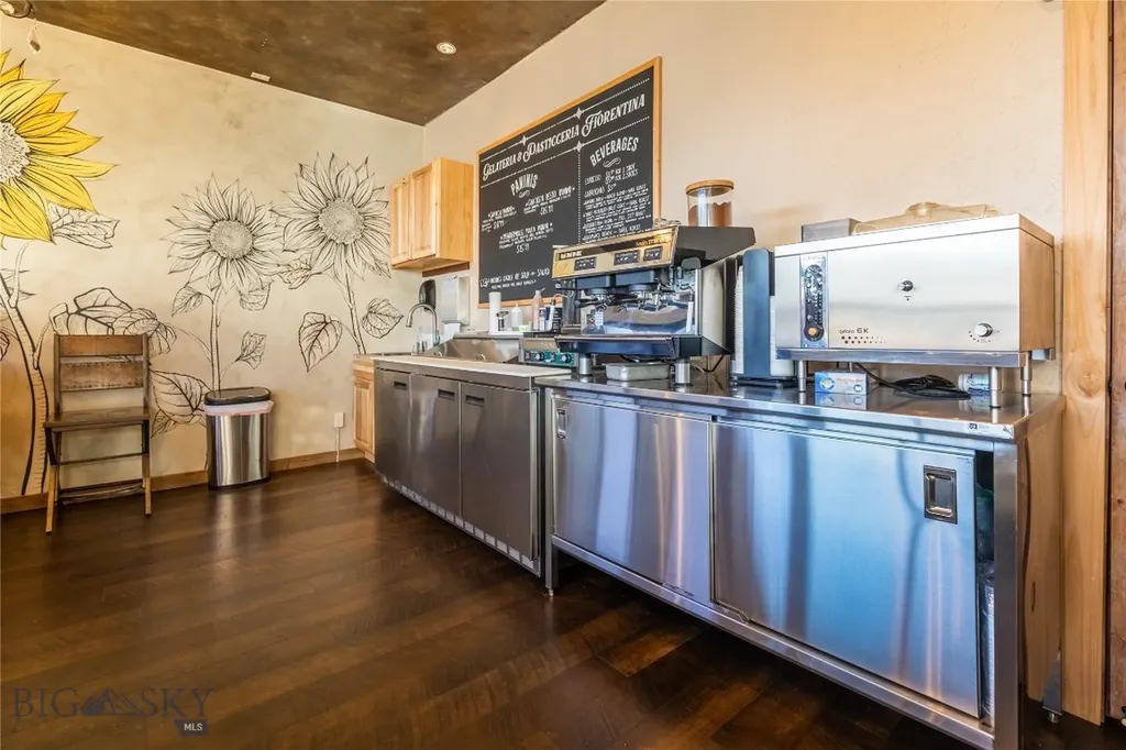 53 E Park Street Butte MT 59701