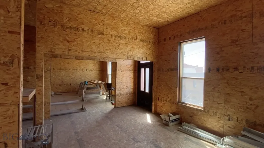 53 E Park Street Butte MT 59701
